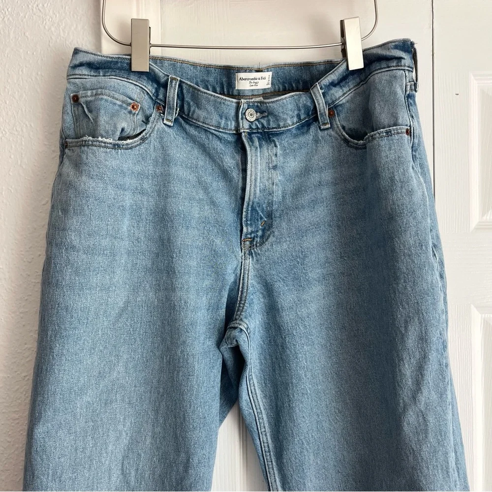 Abercrombie 32/14 LONG Cruve Love Low Rise Baggy Jeans with Cuffed Rolled Hem